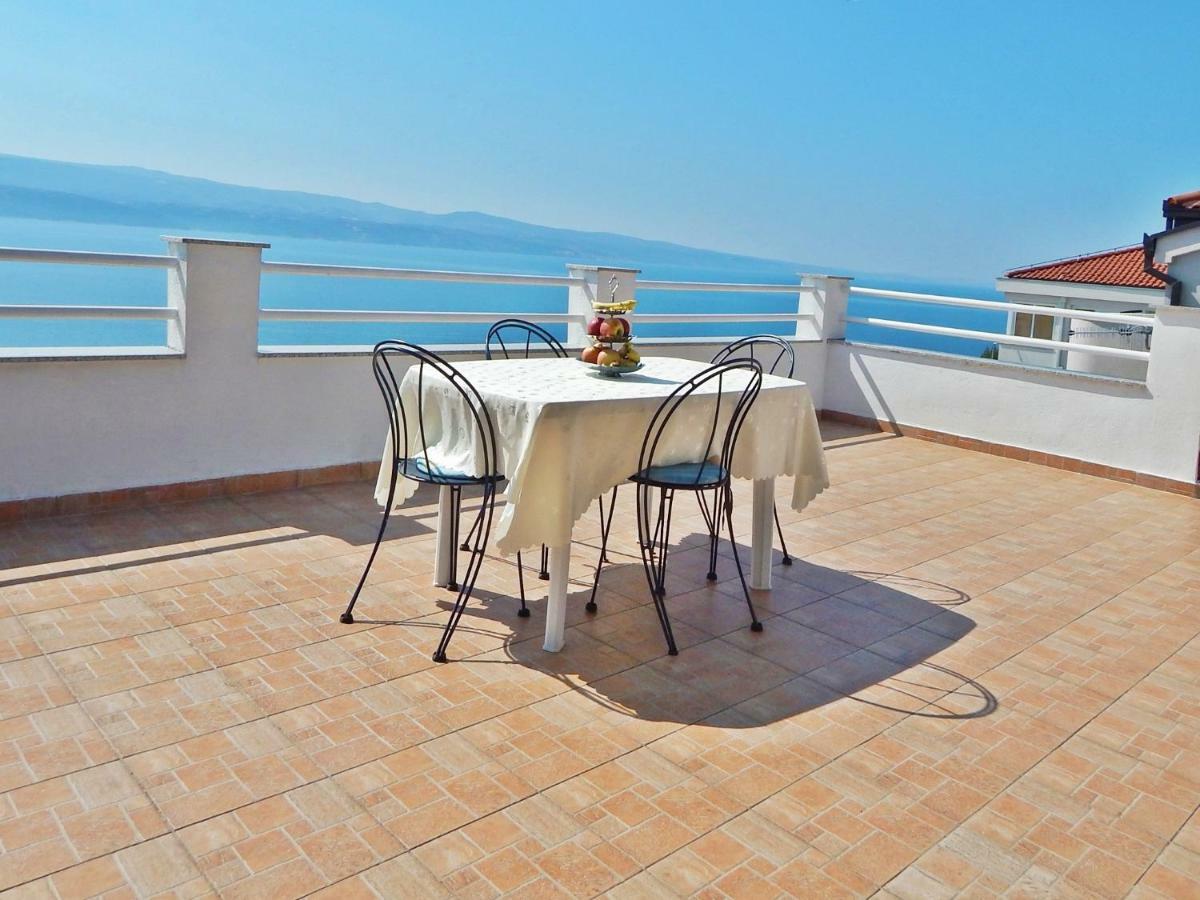 Apartment Kovacic Omis Exterior photo