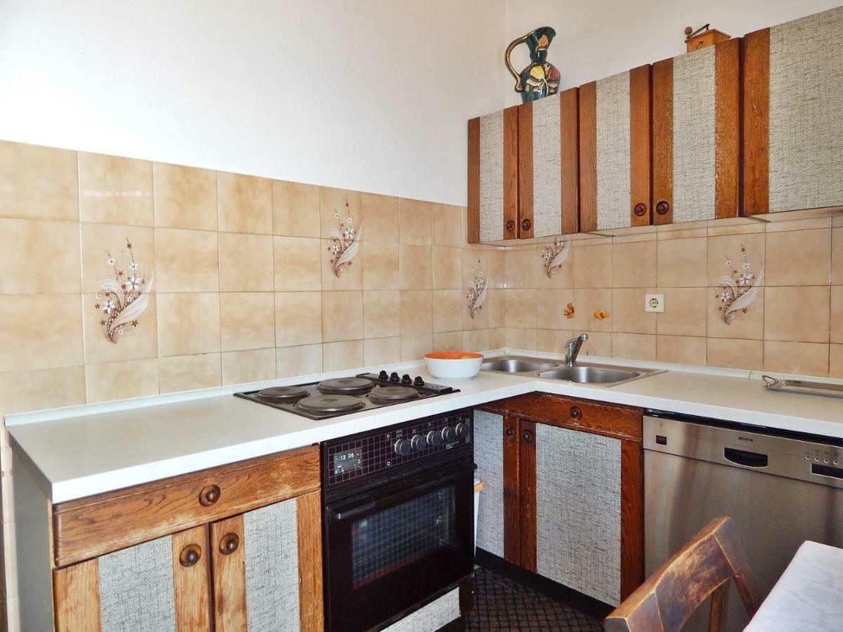 Apartment Kovacic Omis Exterior photo