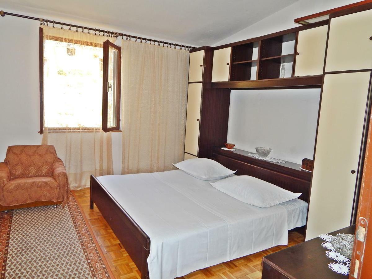 Apartment Kovacic Omis Exterior photo