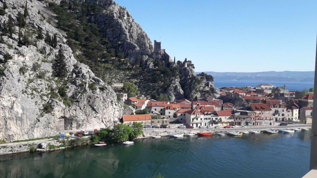 Apartment Kovacic Omis Exterior photo